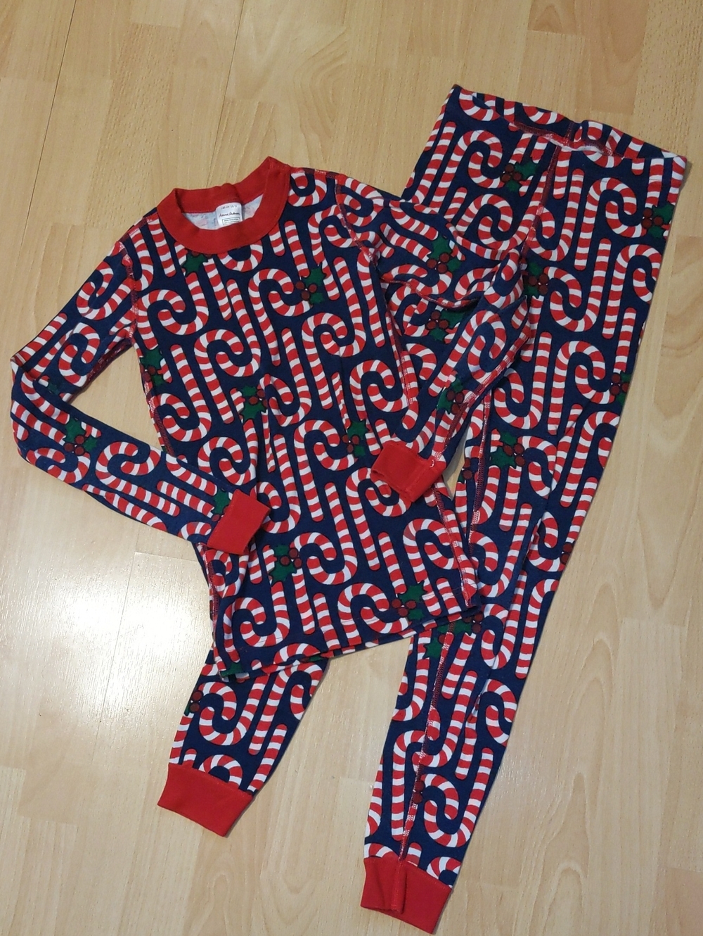 Hanna Andersson Navy Red Candy Cane Print Kids Pajama Set